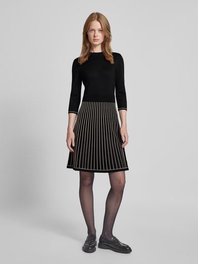 Peek & Cloppenburg Christian Berg Woman SelectionKnielanges Kleid mit Rundhalsausschnitt in black