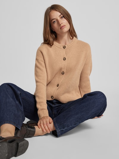 Peek & Cloppenburg Christian Berg WomanStrickjacke Aus Wolle Mit Rundhalsausschnitt In Camel