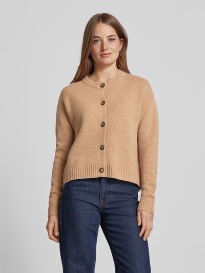 Peek & Cloppenburg Christian Berg WomanStrickjacke Aus Wolle Mit Rundhalsausschnitt In Camel