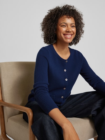 Peek & Cloppenburg Christian Berg WomanStrickjacke Mit Aufgesetzten Eingrifftaschen In Dunkelblau