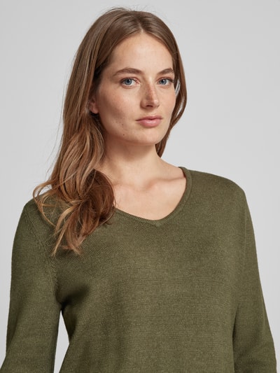 Peek & Cloppenburg Christian Berg WomanStrickpullover Mit Abgerundetem V-Ausschnitt In Oliv Melange