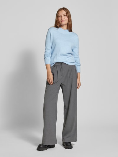 Peek & Cloppenburg Christian Berg WomanStrickpullover mit gerippten Abschlüssen in hellblau melange