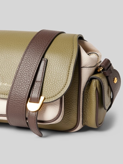 Peek & Cloppenburg CoccinelleHandtasche Mit Label-Print Modell 'CAMPUSTRICOLOR' In Oliv