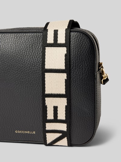 Peek & Cloppenburg CoccinelleHandtasche Mit Label-Print Modell 'TEBE' In Black