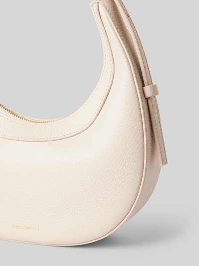 Peek & Cloppenburg CoccinelleHandtasche Mit Label-Print Modell 'WHISPER' In Ecru