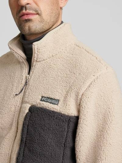 Peek & Cloppenburg COLUMBIASherpa Jacket Mit Label-Patch In Beige