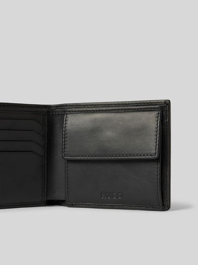 Peek & Cloppenburg HUGOLederportemonnaie Mit Label-Print Modell 'Tibby' In Black