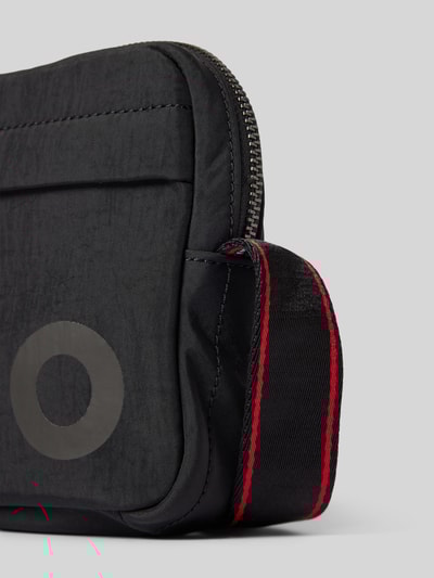 Peek & Cloppenburg HUGOUmhängetasche Mit Label-Print Modell 'Quentyn' In Black