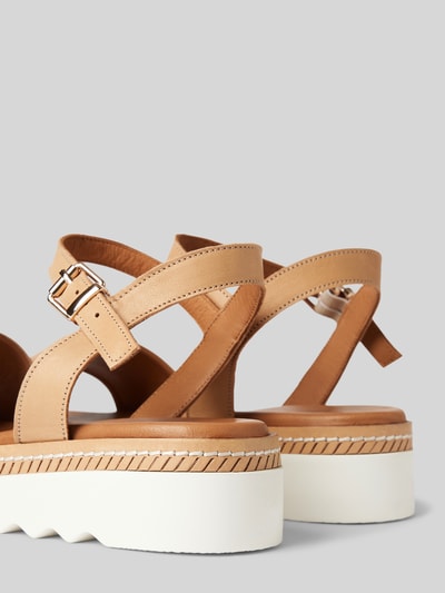 Peek & Cloppenburg INUOVOSandalette Mit Dornschließe In Beige