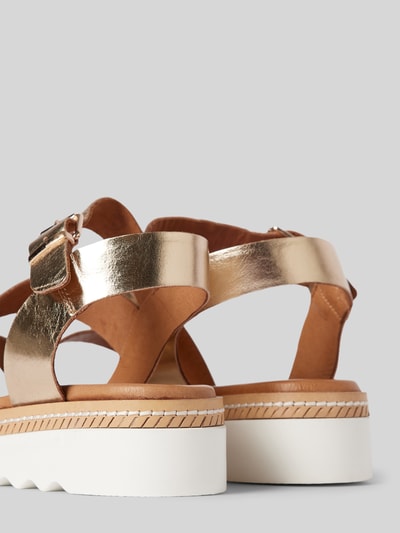 Peek & Cloppenburg INUOVOSandalette Mit Dornschließe In Gold