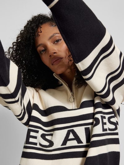 Peek & Cloppenburg Jake*s CasualStrickpullover Aus Viskose-Mix Mit Stehkragen Und Reißverschluss In Black