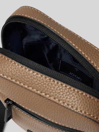 Peek & Cloppenburg JOOP! CollectionUmhängetasche Mit Label-Patch Modell 'nepezzano Rafael' In Taupe
