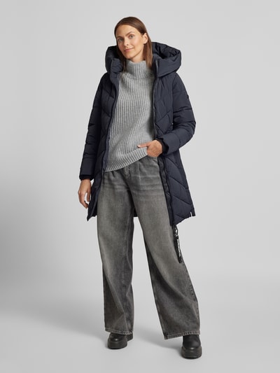 Peek & Cloppenburg khujoSteppmantel mit Label-Detail Modell 'DARKA' in marine