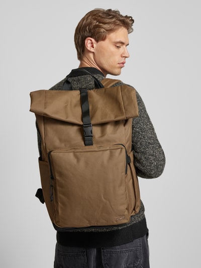 Peek & Cloppenburg Levi's®Rucksack mit Label-Detail in khaki