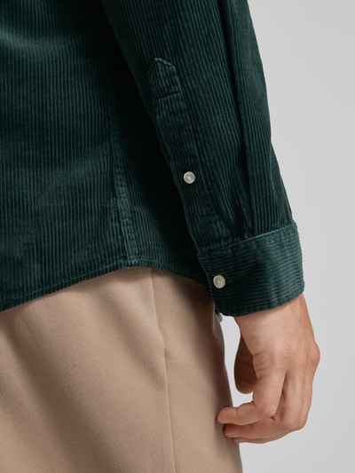 Peek & Cloppenburg MCNEALTailored Fit Cordhemd Mit Kentkragen In Bottle