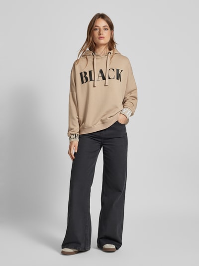 Peek & Cloppenburg miss goodlifeOversized Hoodie mit Label-Print in beige