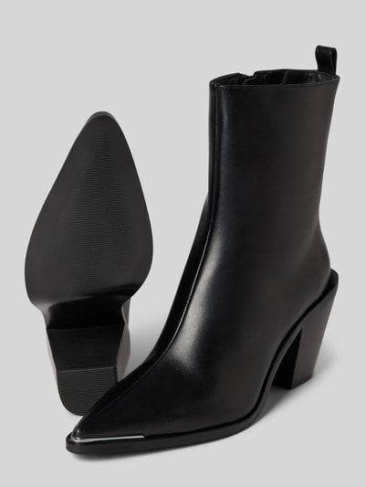 Peek & Cloppenburg Newd TamarisStiefel Mit Reißverschluss In Black