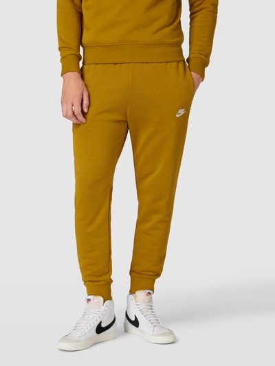 Peek & Cloppenburg NikeSweatpants Mit Elastischem Bund In Dunkelgelb