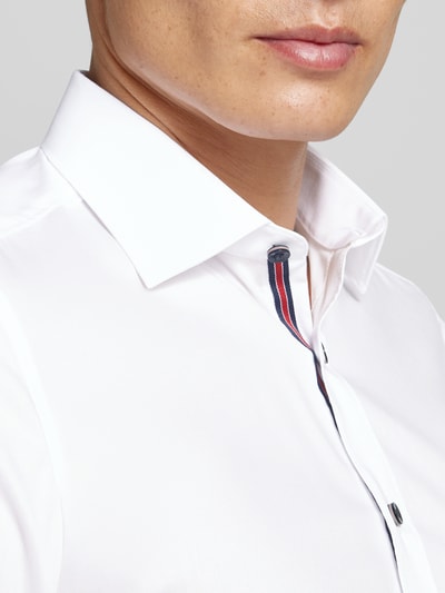 Peek & Cloppenburg OLYMP Level FiveBody Fit Business-Hemd Mit Kentkragen In Weiss