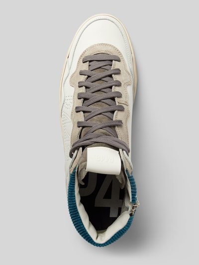 Peek & Cloppenburg P448Ledersneaker Mit Label-Lochmuster Modell 'Bali' In Weiss