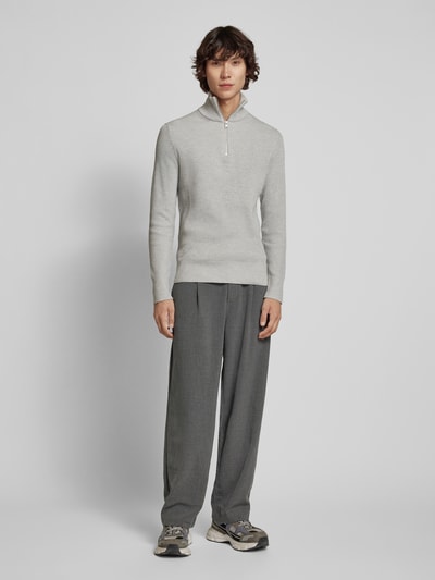 Peek & Cloppenburg Review X MATWStoffhose mit französischen Eingrifftaschen in graphit