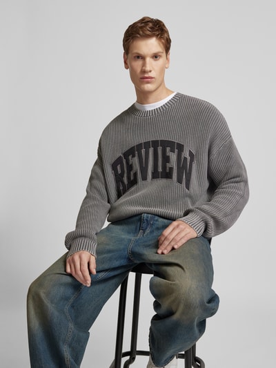 Peek & Cloppenburg REVIEWStrickpullover Mit Label-Stitching In Dunkelgrau