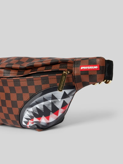 Peek & Cloppenburg SpraygroundCrossbody Bag Mit Label-Badge Modell 'SIP LENTICULAR CHOMP' In Mittelbraun