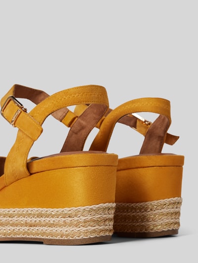 Peek & Cloppenburg TamarisLederwedges In Flecht-Optik In Orange