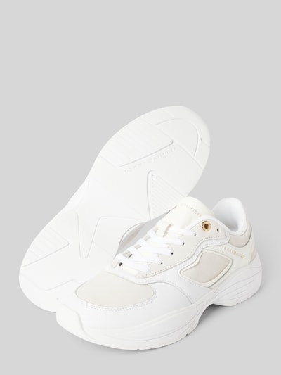 Peek & Cloppenburg Tommy HilfigerLedersneaker Mit Label-Details Modell 'CHUNKY RUNNER' In Weiss