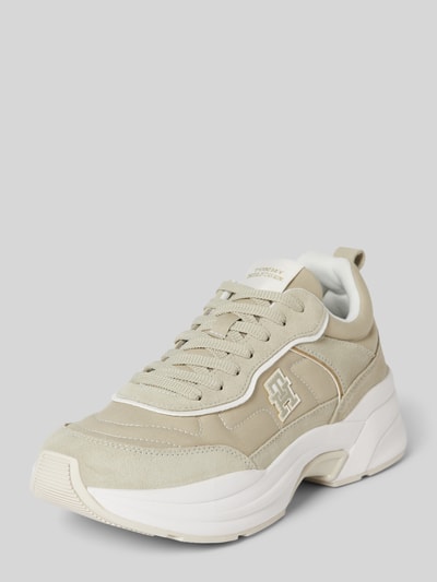 Peek & Cloppenburg Tommy HilfigerLedersneaker mit Plateausohle Modell 'CHUNKY RUNNER VENTILE' in khaki