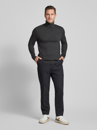 Peek & Cloppenburg Tommy HilfigerRollkragenpullover mit Logo-Stitching Modell 'PIMA' in anthrazit melange