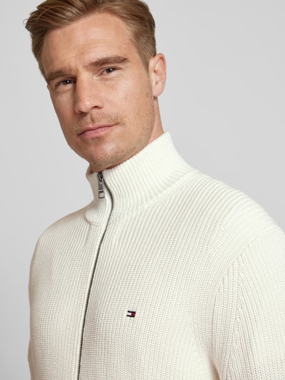 Peek & Cloppenburg Tommy HilfigerStrickjacke Mit Geripptem Stehkragen In Offwhite