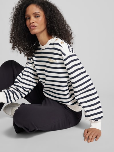 Peek & Cloppenburg Tommy HilfigerSweatshirt Mit Knopfleiste In Offwhite