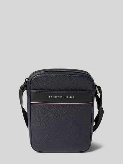Peek & Cloppenburg Tommy HilfigerUmhängetasche mit Label-Detail Modell 'REPORTER' in marine