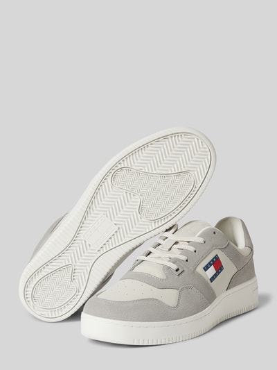 Peek & Cloppenburg Tommy JeansLedersneaker Mit Label-Patch Modell 'BASKET' In Mittelgrau