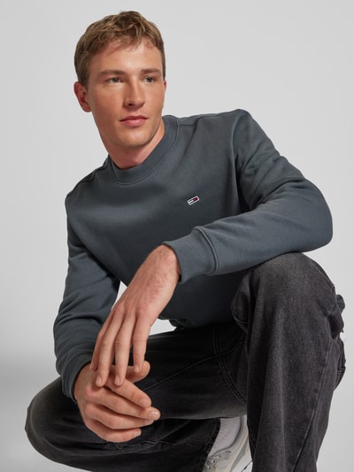 Peek & Cloppenburg Tommy JeansRegular Fit Sweatshirt Mit Logo-Badge In Anthrazit