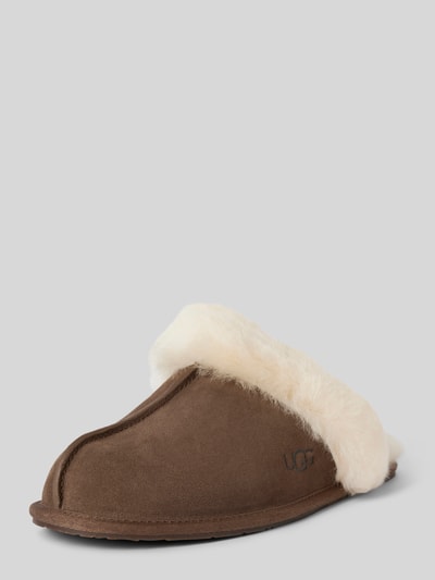 Peek & Cloppenburg UGGHausschuhe aus Leder Modell 'SCUFFETTE II' in dunkelbraun