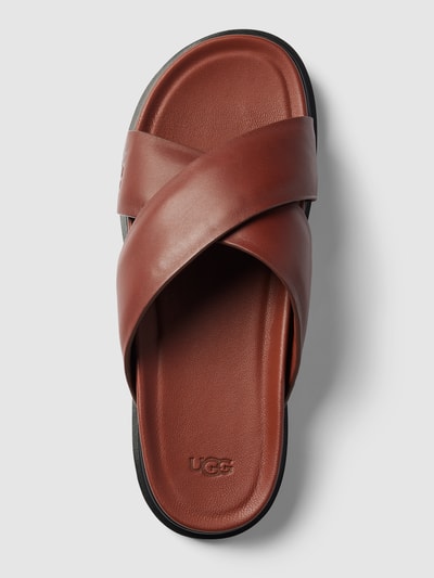 Peek & Cloppenburg UGGSlides Mit Breiten Riemen Modell 'CAPITOLA CROSS SLIDE' In Cognac
