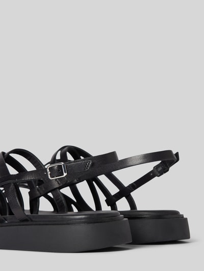 Peek & Cloppenburg VagabondSandalette In Unifarbenem Design Modell 'CONNIE' In Black