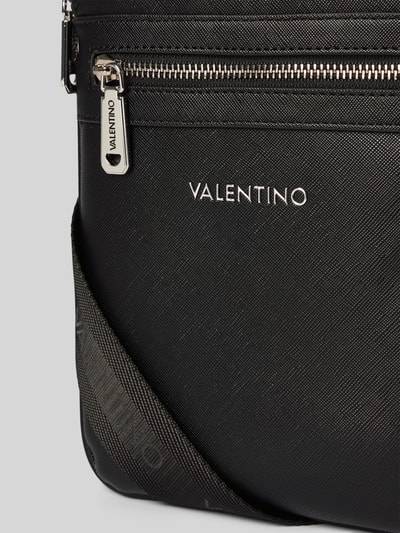 Peek & Cloppenburg VALENTINO BAGSUmhängetasche Mit Label-Detail In Black