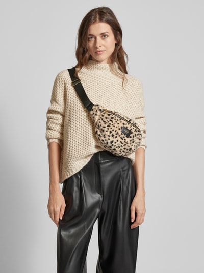 Peek & Cloppenburg WOUFBauchtasche mit Label-Patch Modell 'Clem' in beige