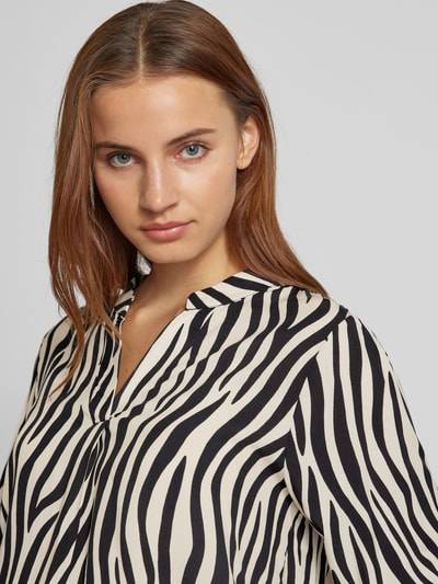 Peek & Cloppenburg ZABAIONEBlusenshirt Mit V-Ausschnitt In Weiss