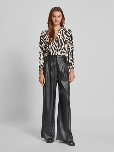 Peek & Cloppenburg ZABAIONEBlusenshirt mit V-Ausschnitt in weiss