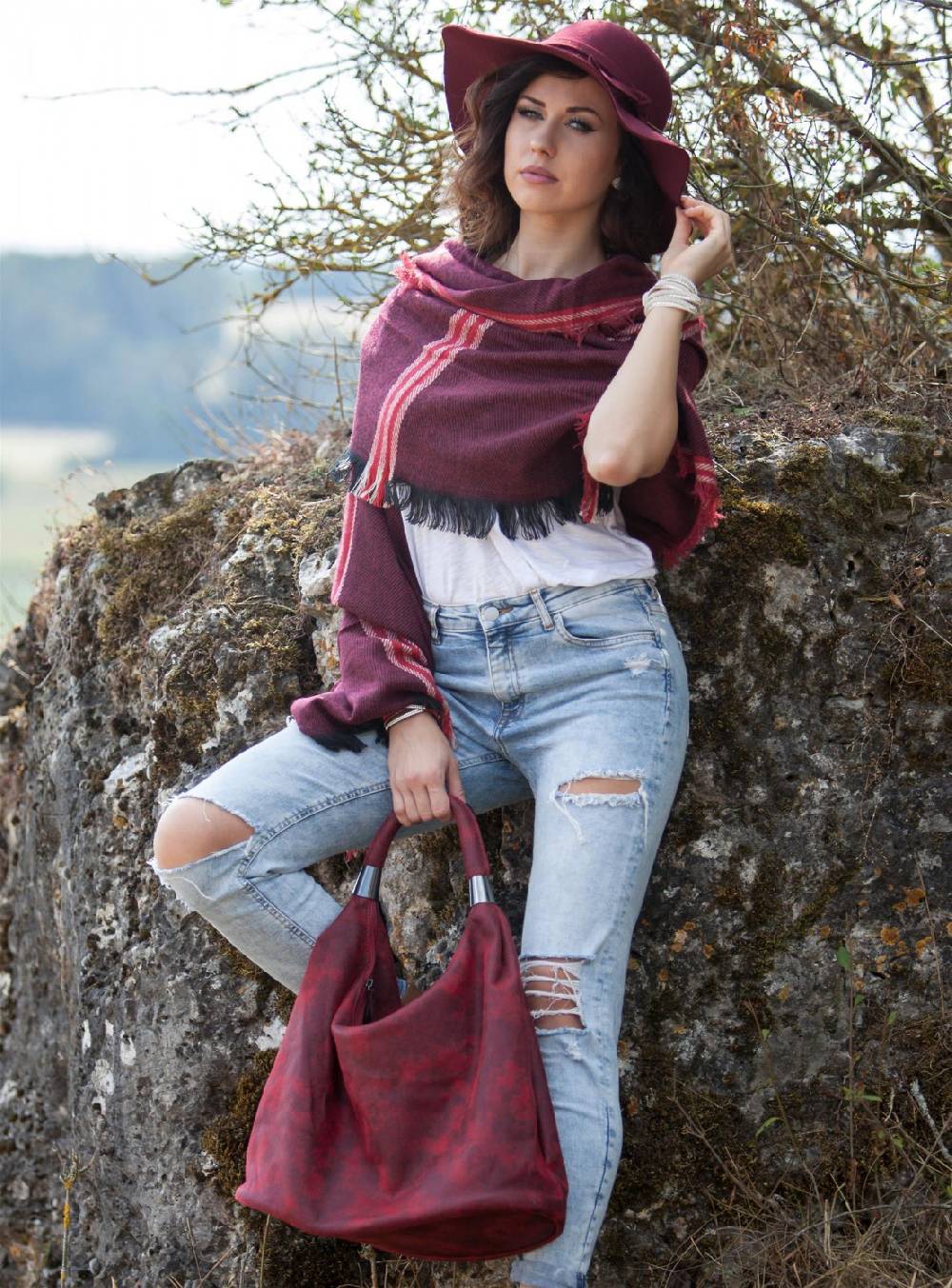 Stylebreaker Breiter XXL Schal Mit Fransen Und Streifen Muster