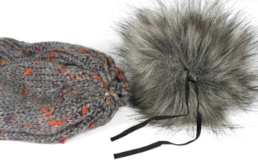 Stylebreaker Bunt Gemusterte Bommelmütze Mit Glitzerfaden