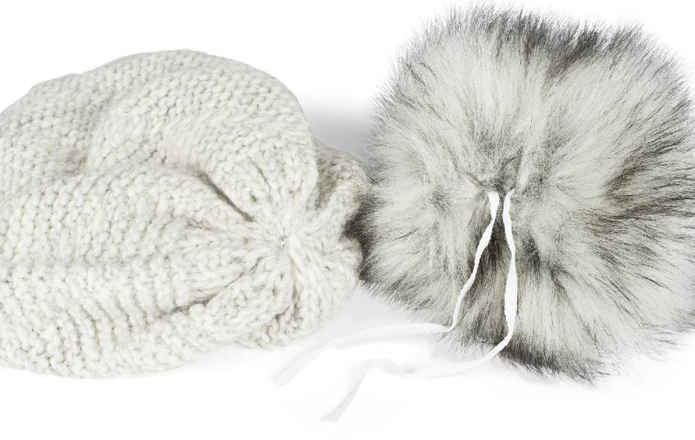 Stylebreaker Einfarbige Strick Bommelmütze Mit Thermo-Fleece