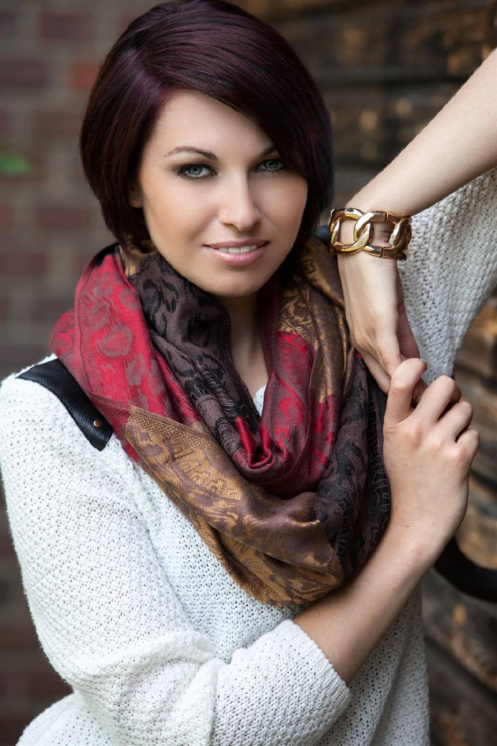 Stylebreaker Loop Mit Hibiskus Blüten Und Paisley Muster