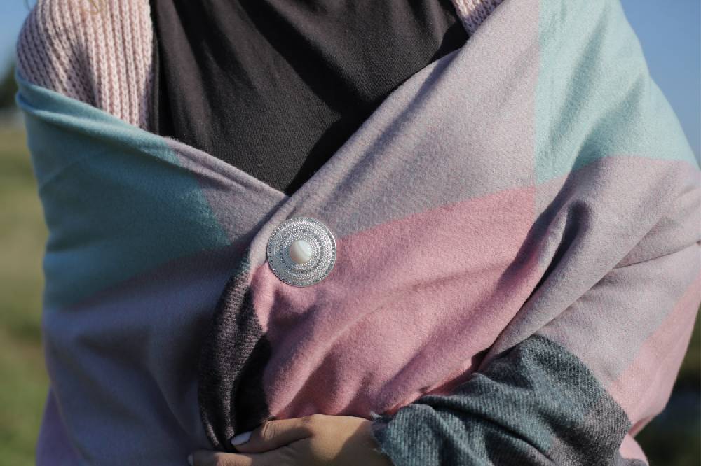 Stylebreaker Runde Magnet Brosche Mit Großer Perle Und Strass