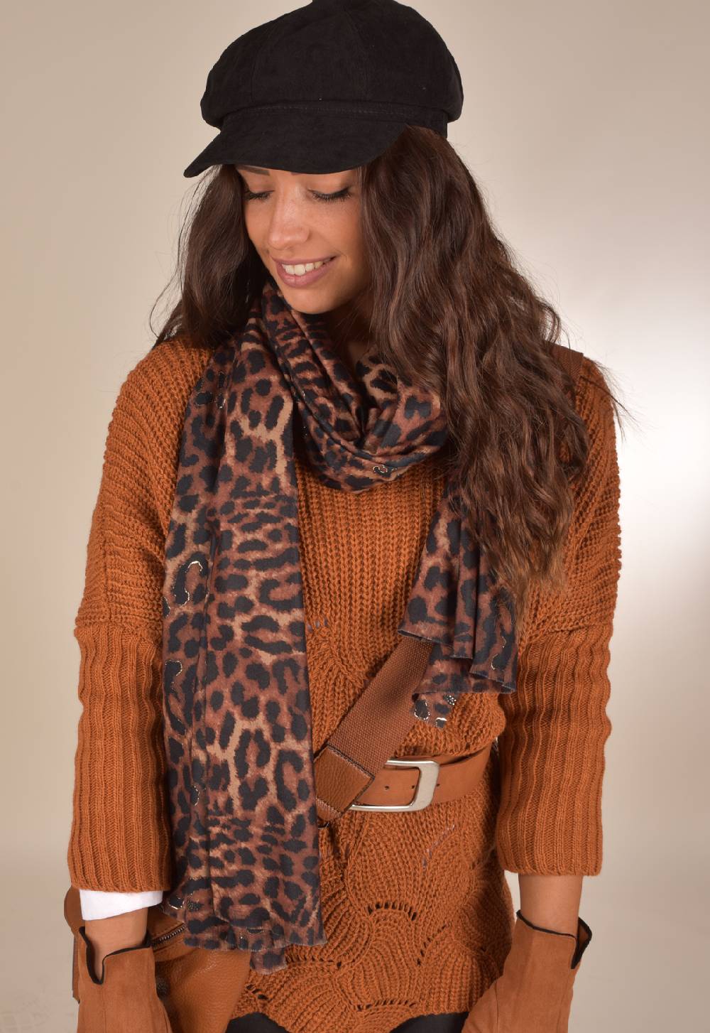 Stylebreaker Schal Leoparden Muster Metallic Details