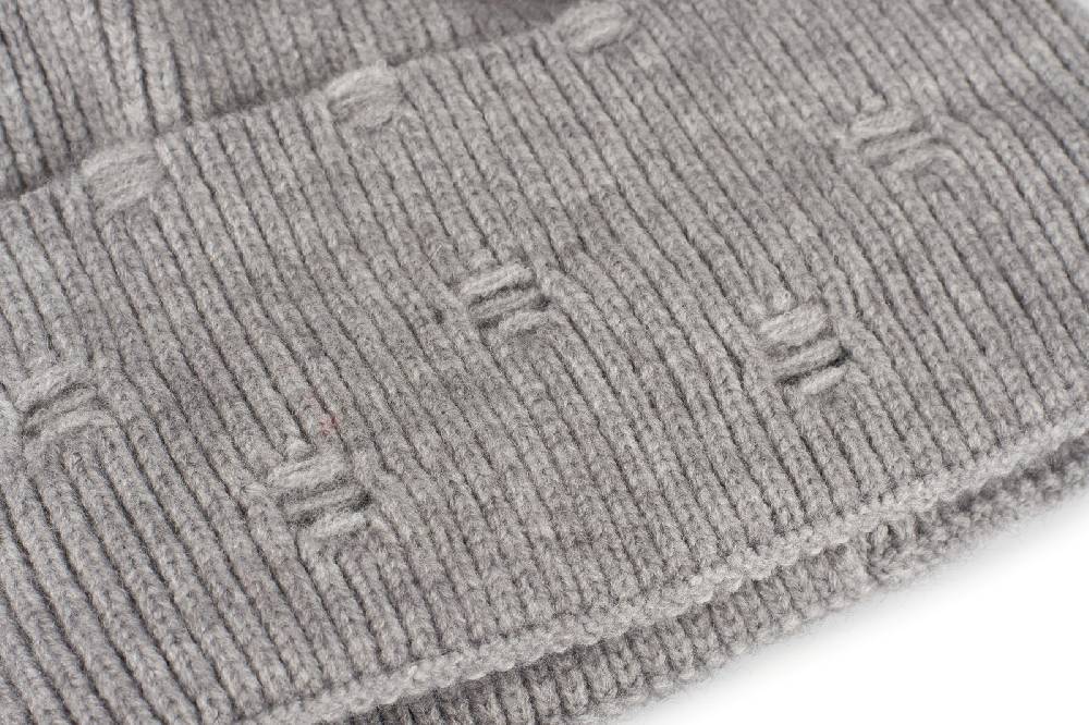 Stylebreaker Strickmütze Mit Rippenmuster Und Rissen